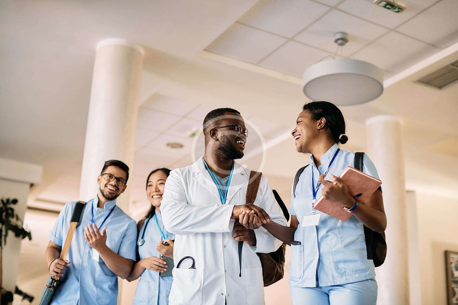 Escolha um profissional qualificado e de confiança