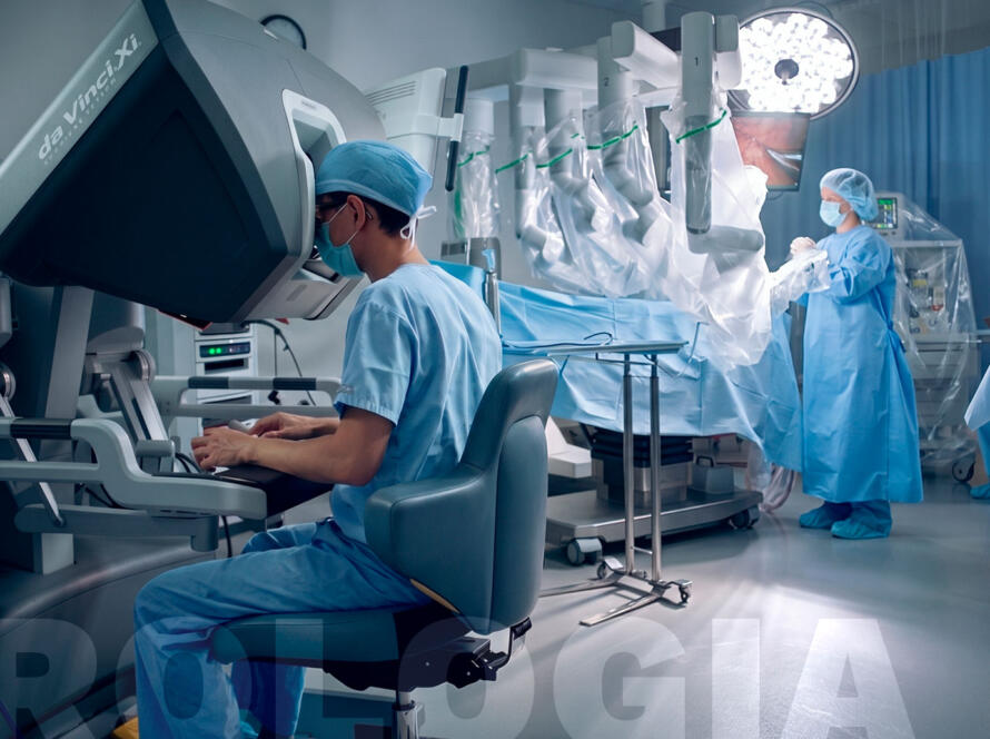 Robô para cirurgias da área de Urologia. Clinica Clivatti